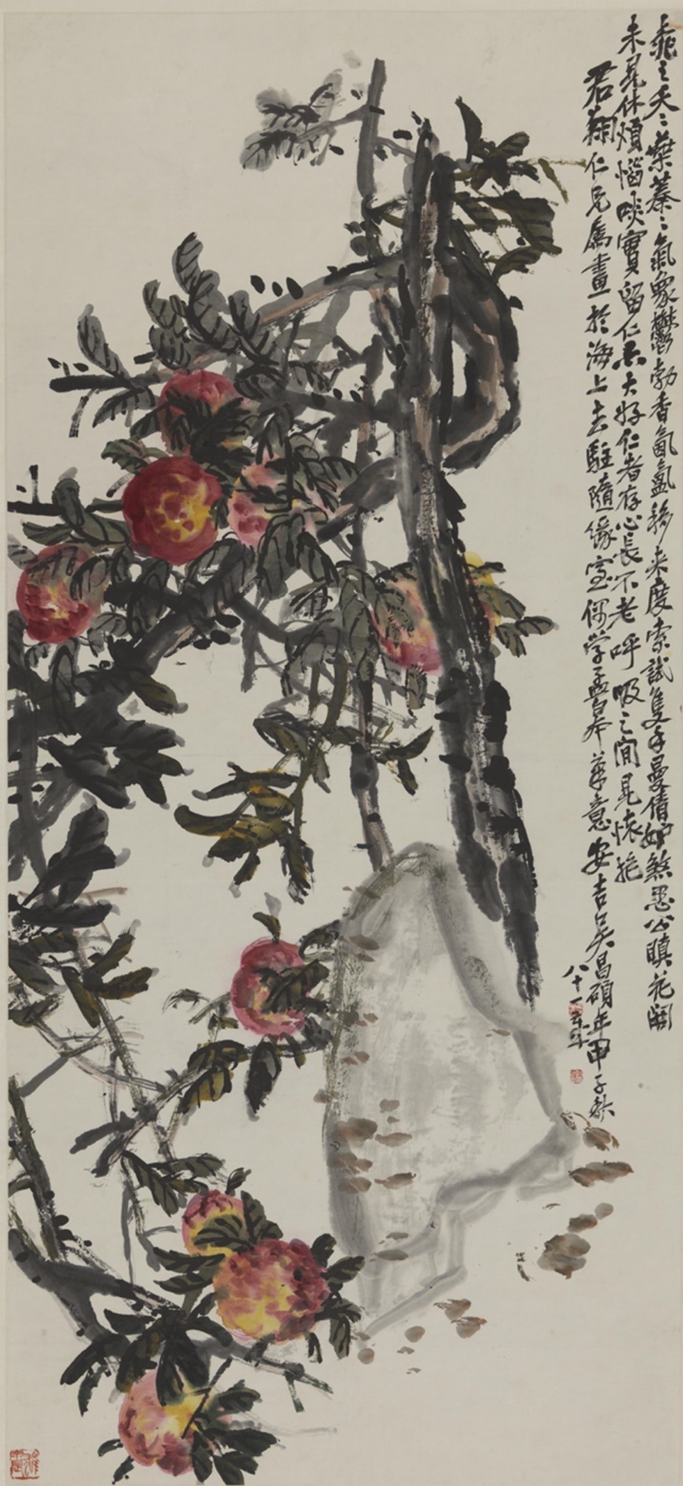 <h2>桃石图</h2><p>作者：吴昌硕（1844-1927）</p><p>创作年代：1925年</p><p>规格：151cm×69.5cm</p><p>品类：中国画</p>